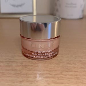 Clinique: All About Eyes- reduces circles & puffs